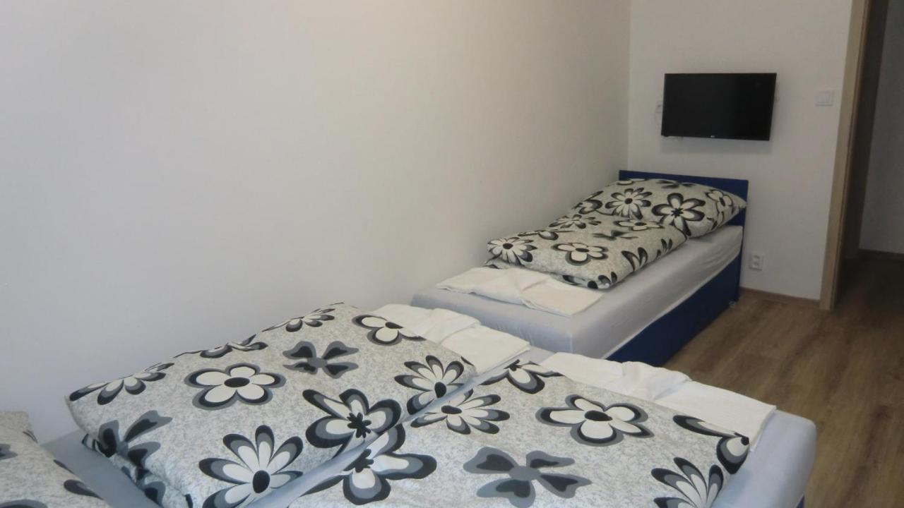Hu Habitación en casa particular Praga